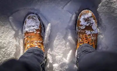 Chaussures dans la neige