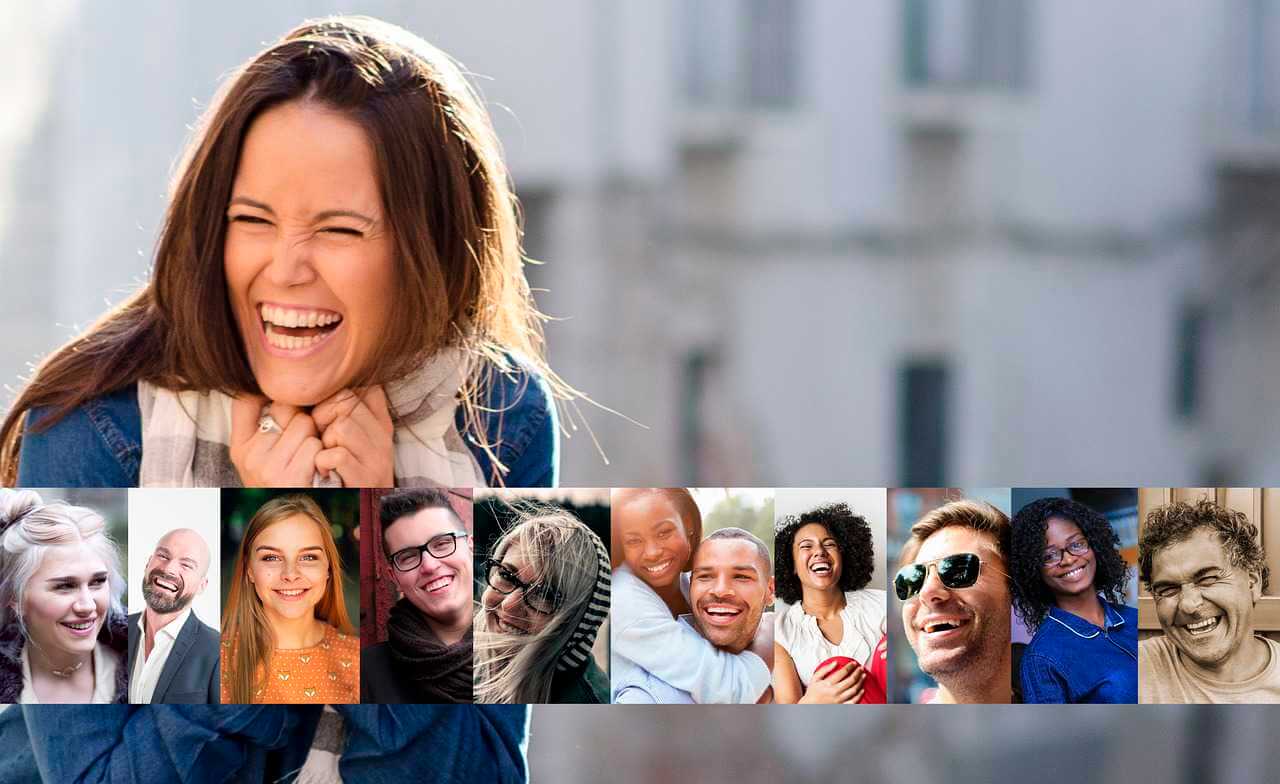 Femmes et hommes qui expriment la joie de vivre avec leurs rires et leurs sourires