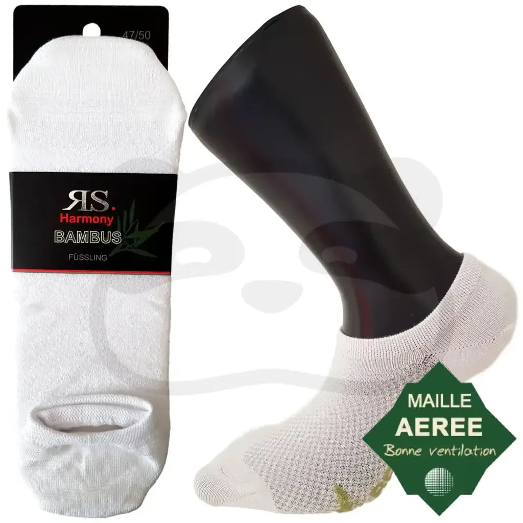 Chaussettes invisibles en bambou avec maille aérée, un modèle blanc pour une meilleure ventilation et confort.